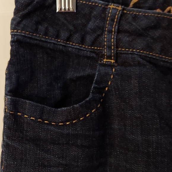 Girl's Gap Denim shorts - Picture 2 of 8